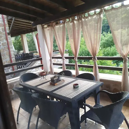 Villa Lithos Komitsa *