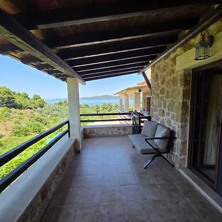 Villa Lithos Komitsa